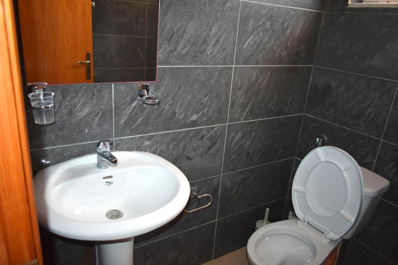 Ionio Rooms II Himarë Extérieur photo