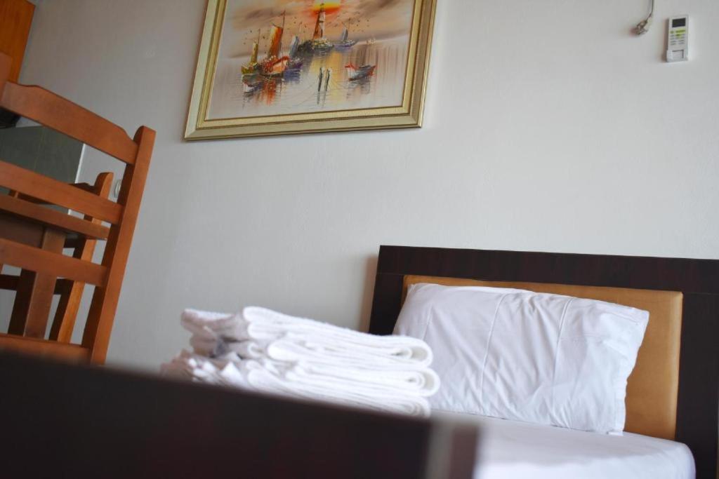 Ionio Rooms II Himarë Extérieur photo